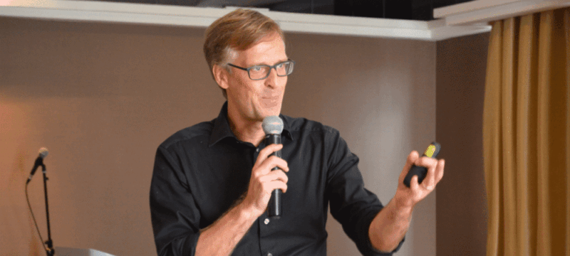 Keynote speaker fredrik haren speaking