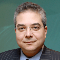 keynote speaker john sfakianakis