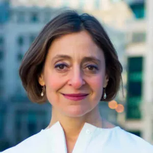 Louisa Weinstein Profile Picture