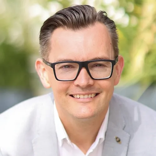 James Hewitt Profile Picture