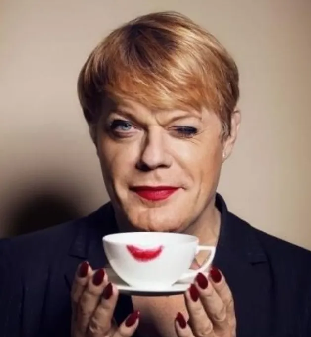Eddie  Izzard Profile Picture